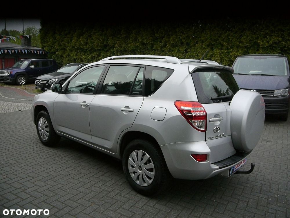 Toyota RAV4 2.2 D-4D 4x4 Sol - 13