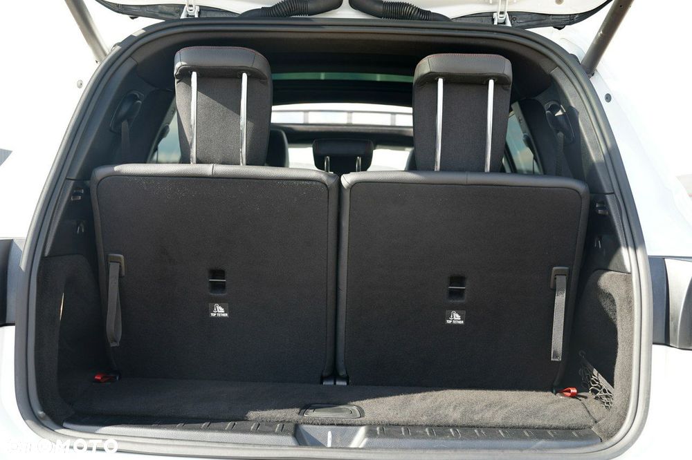 Mercedes-Benz GLB - 14