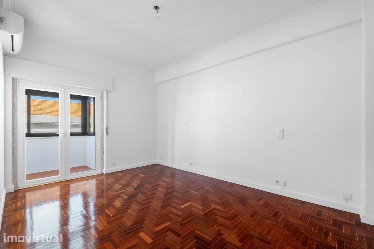 Apartamento T3 com garagem, Avenidas Novas, Lisboa - Grande imagem: 4/26