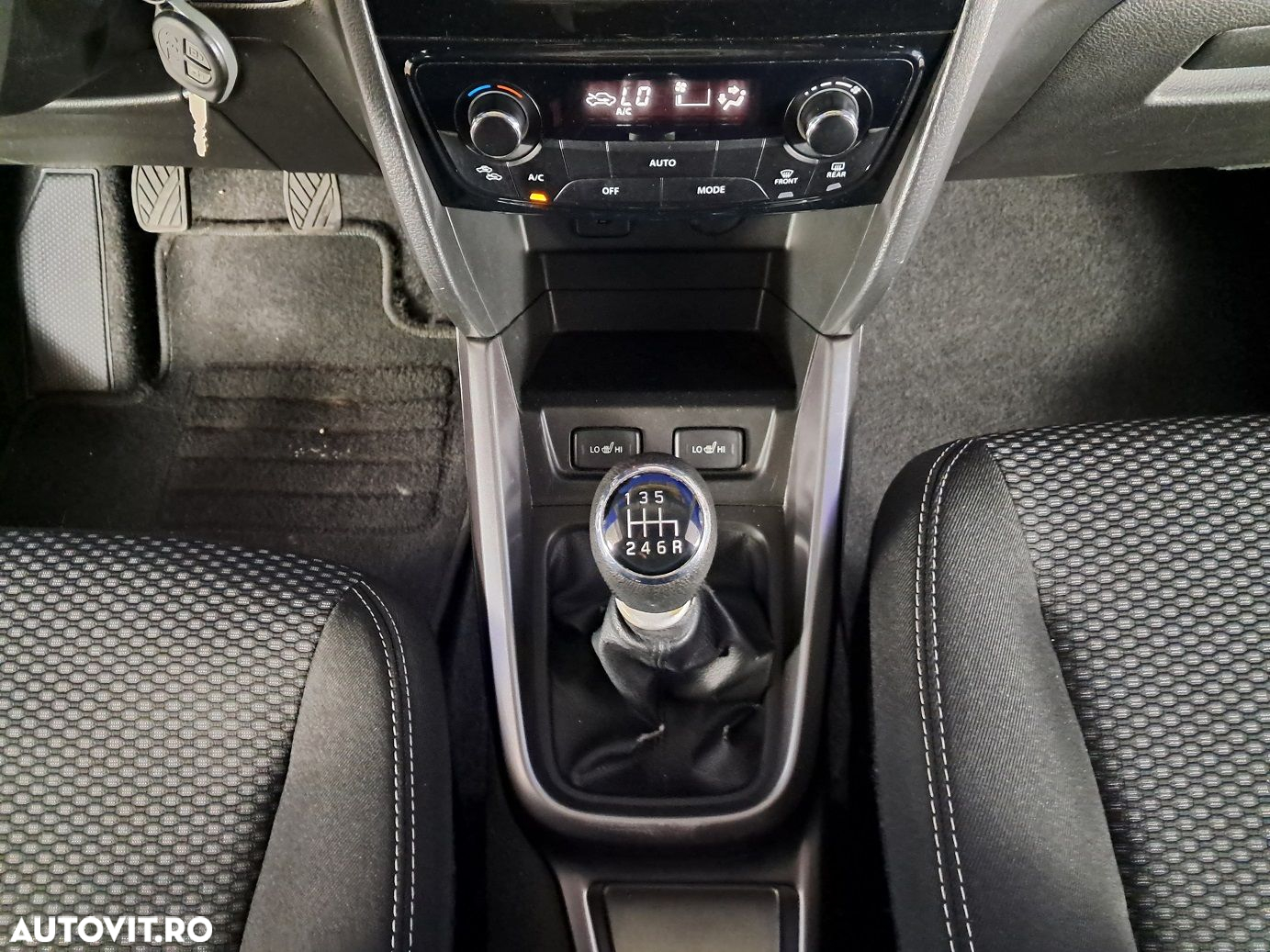 Suzuki Vitara - 17