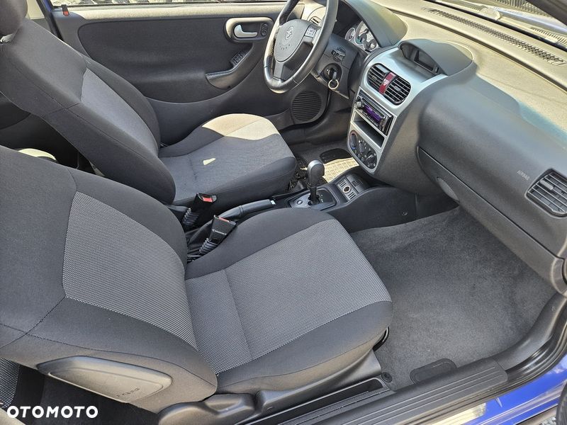 Opel Corsa 1.0 12V Essentia Easytronic - 8