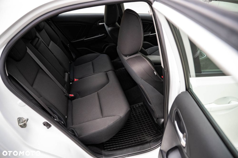 Honda Civic 1.4 Sport - 25