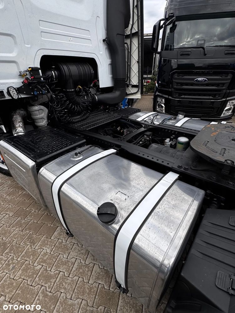 Ford F-MAX 500 - 18