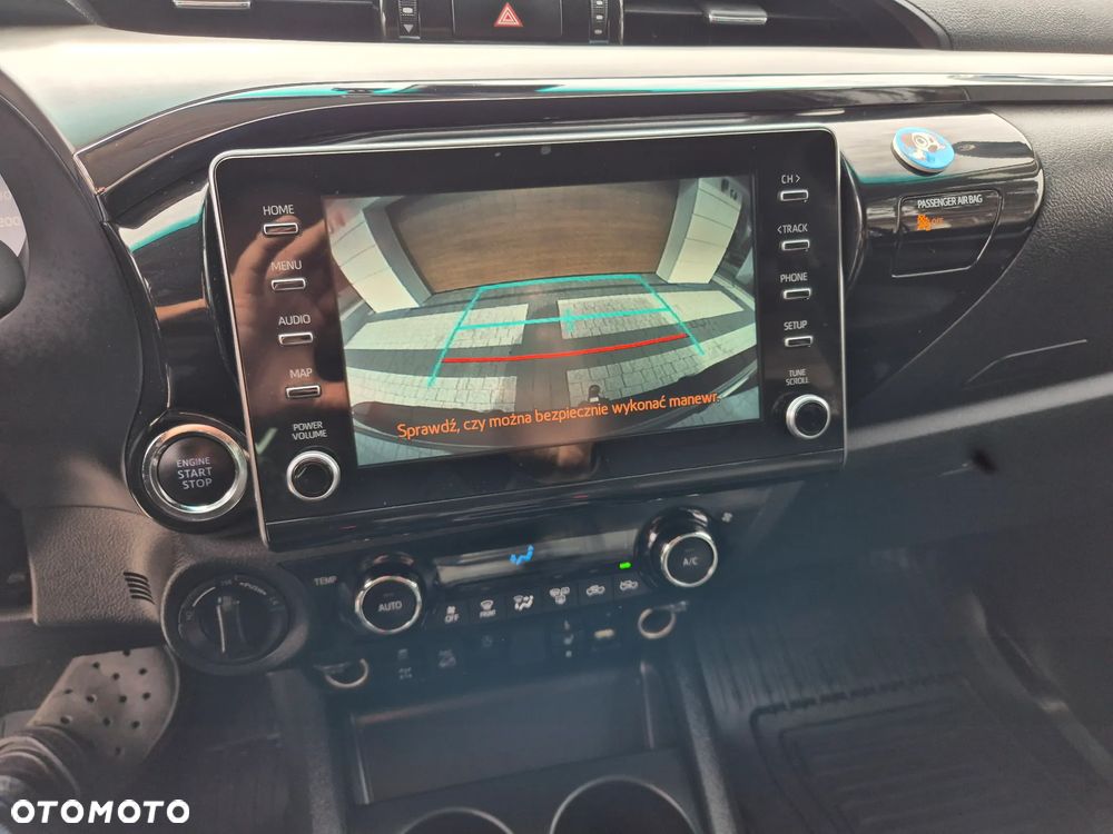 Toyota Hilux 2.8 D-4D Double Cab Invincible 4x4 - 35