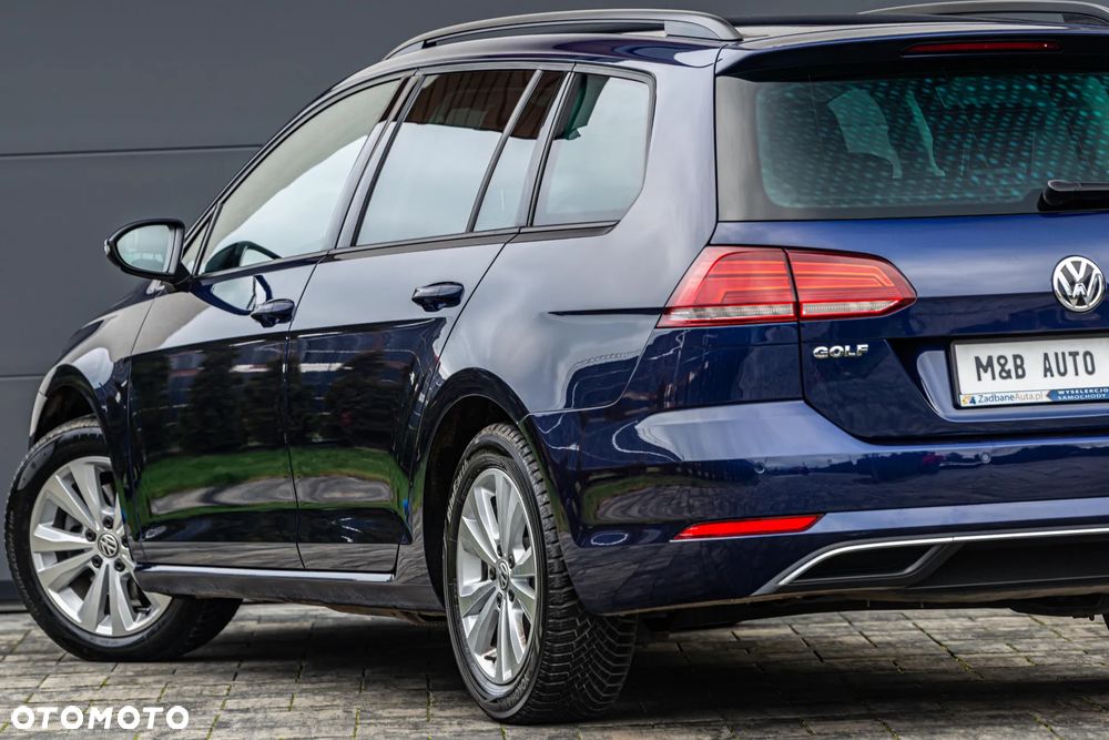 Volkswagen Golf - 16