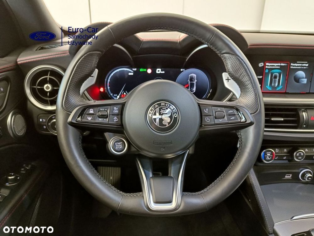 Alfa Romeo Stelvio 2.0 Turbo Veloce Q4 - 17