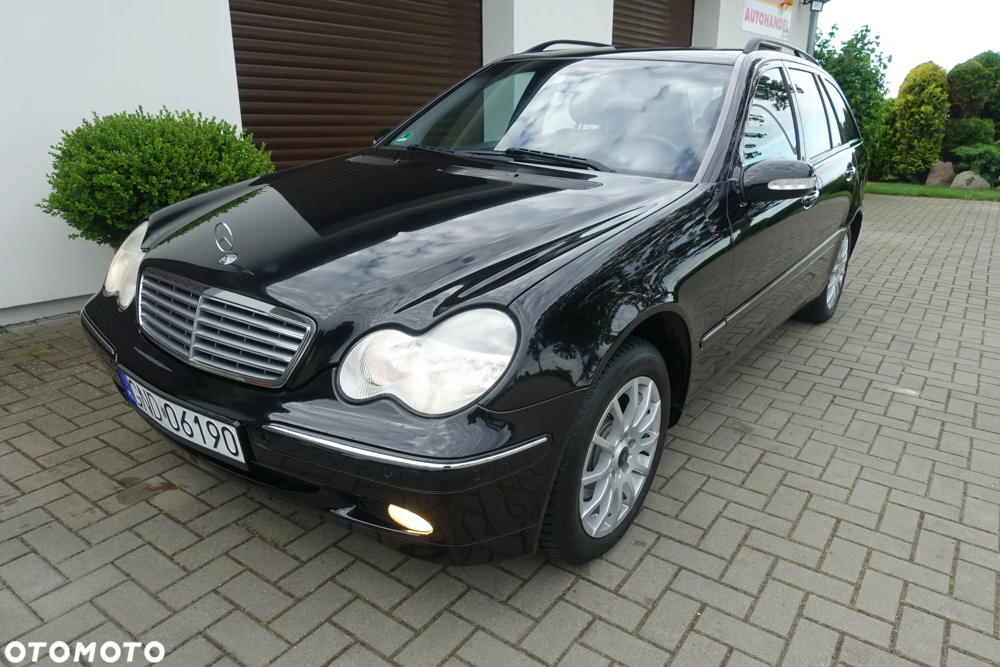Mercedes-Benz Klasa C 180 T Kompressor Automatik Avantgarde - 26