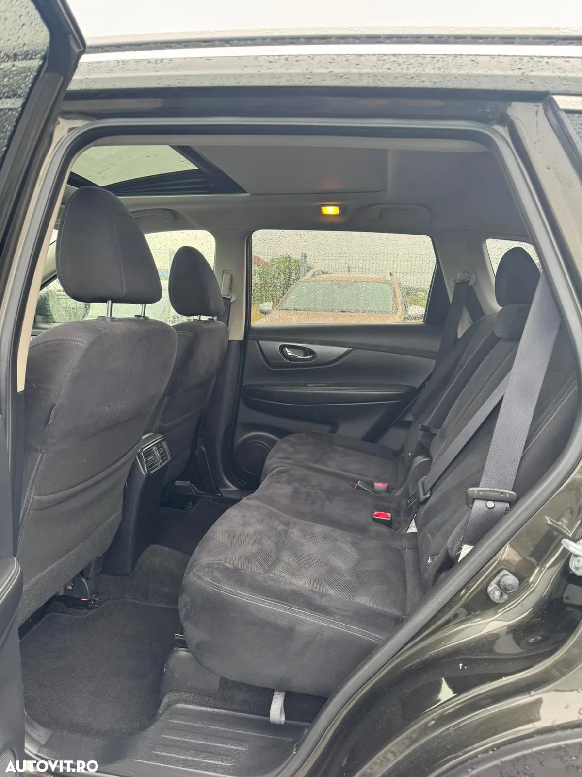 Nissan X-Trail 1.6L dCI Start/Stop 4x4-i Tekna - 6