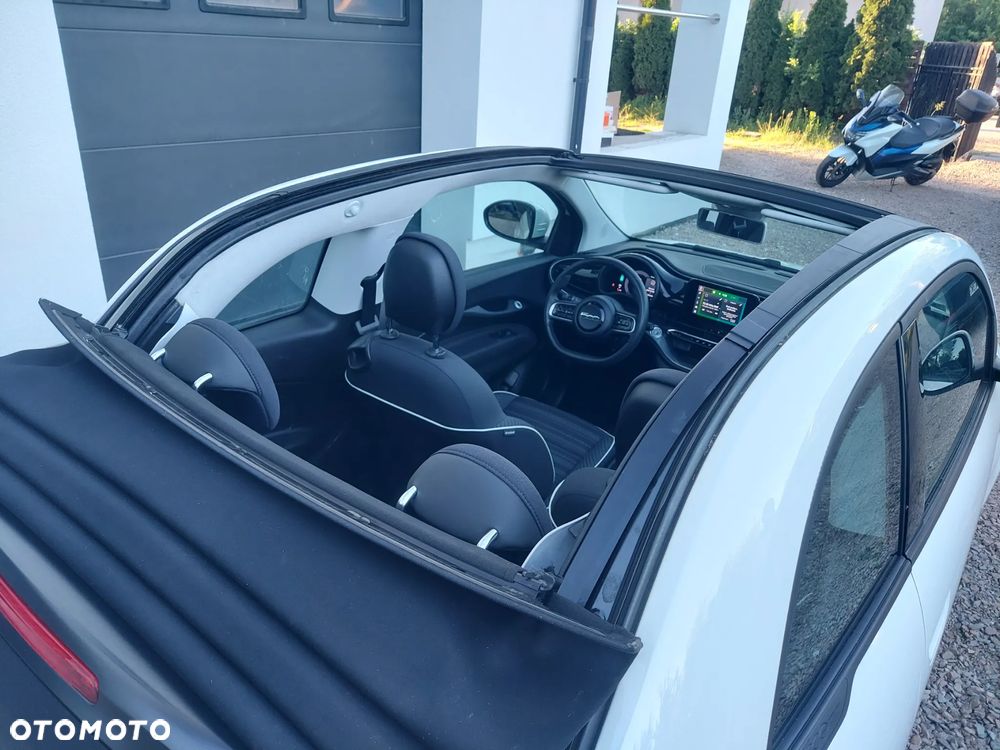 Fiat 500e by Bocelli - 16