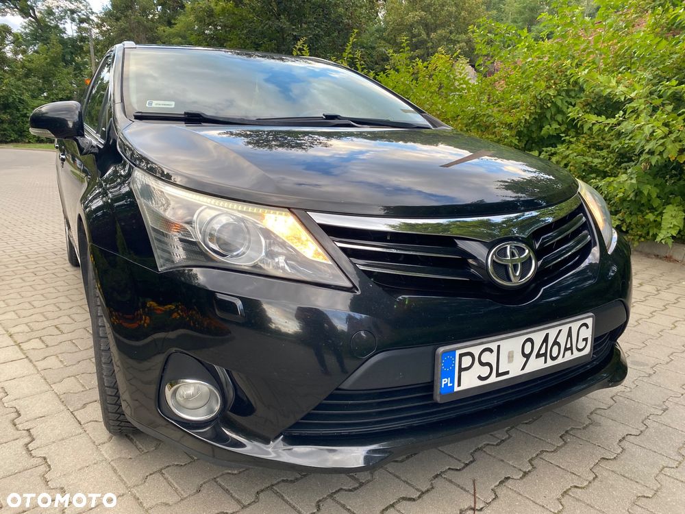 Toyota Avensis Touring Sports 1.8 Multidrive S Comfort - 28