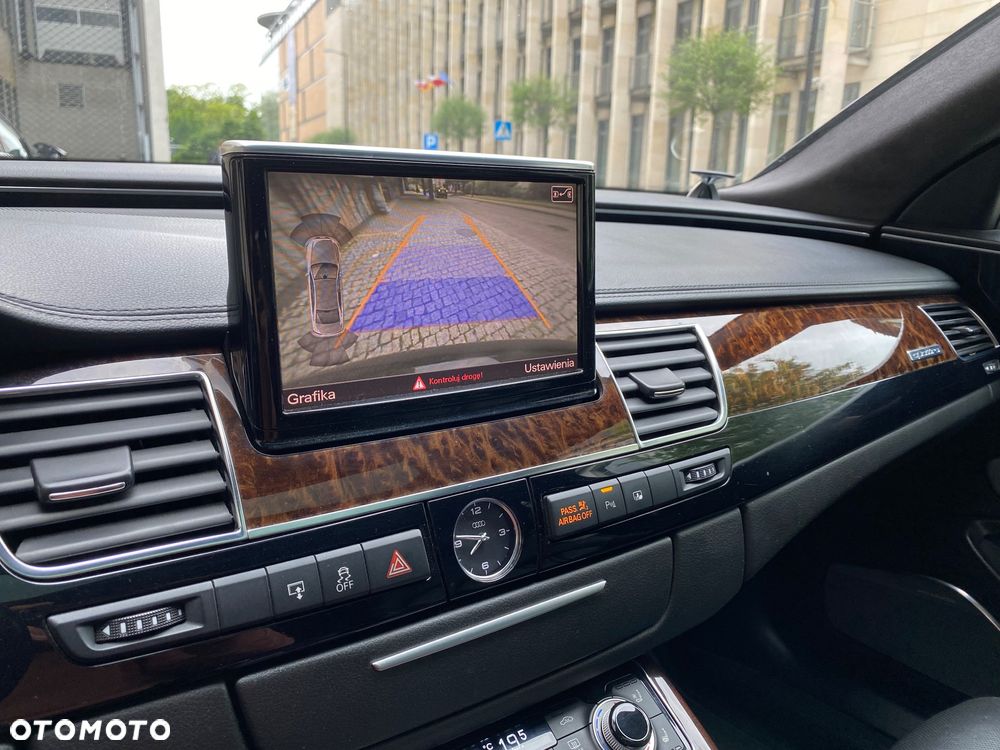 Audi A8 - 19