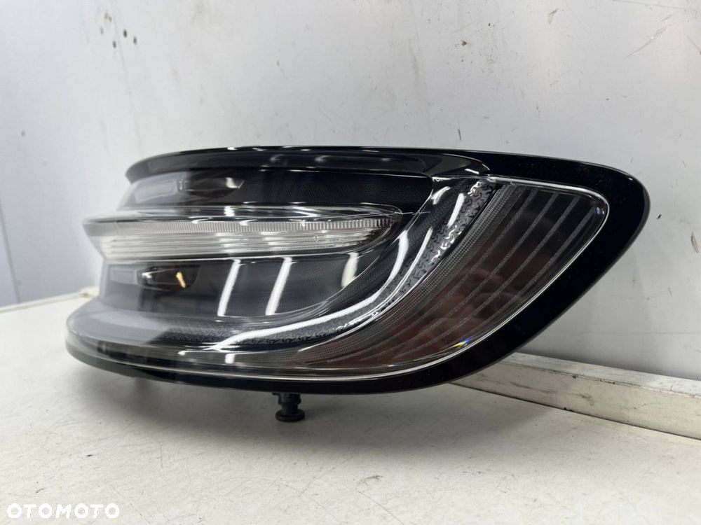 Lampa Porsche Macan I 95b LIFT 18r.- prawa tylna ORYGINALNA prawy tył 95b945092am - 9