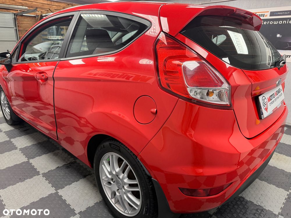 Ford Fiesta - 22