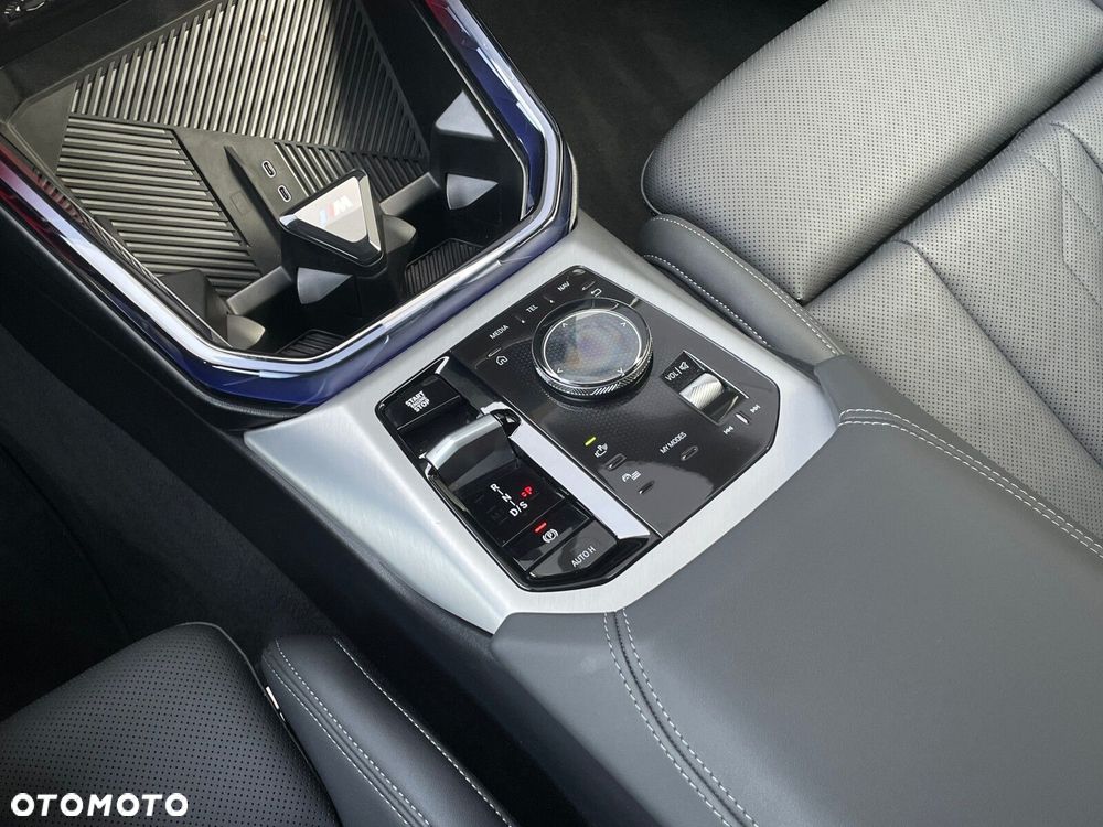 BMW X3 xDrive20d mHEV - 24