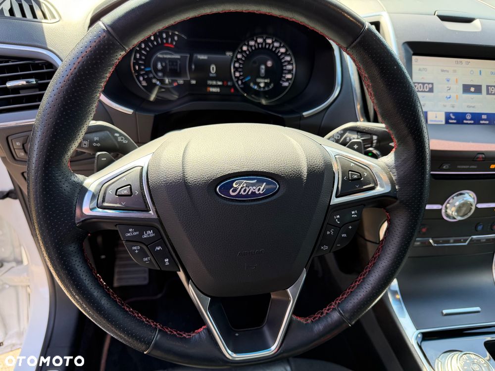 Ford Edge 2.0 TDCi Bi-Turbo 4x4 ST-LINE - 17