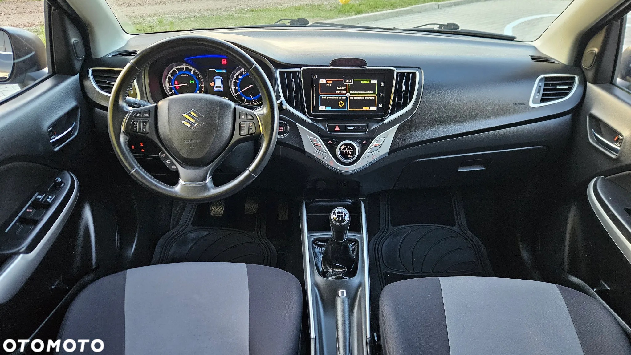 Suzuki Baleno 1.2 Premium Plus - 9