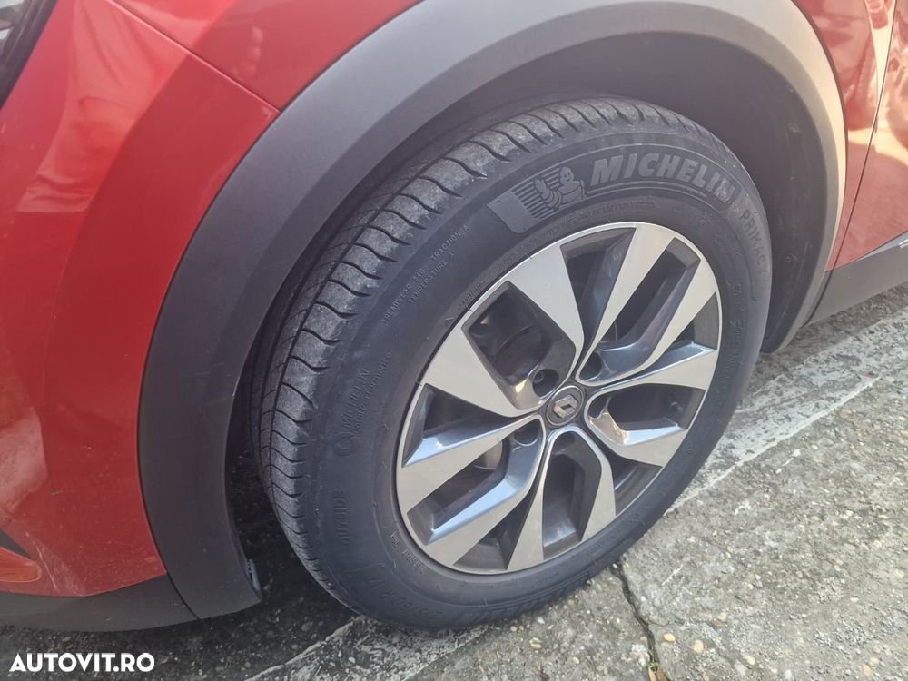 Renault Captur - 11