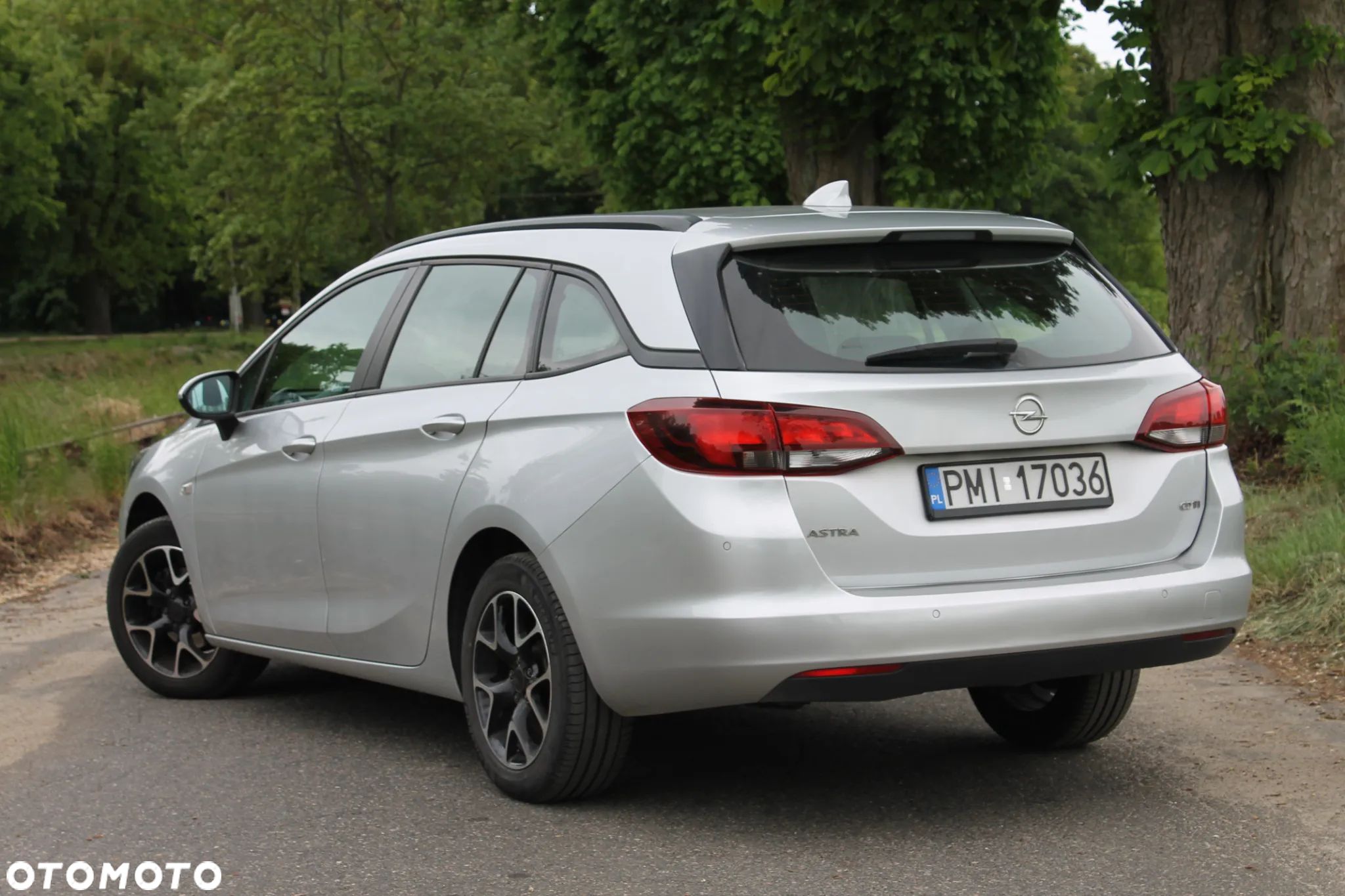 Opel Astra 1.6 CDTI Sports Tourer Active - 1