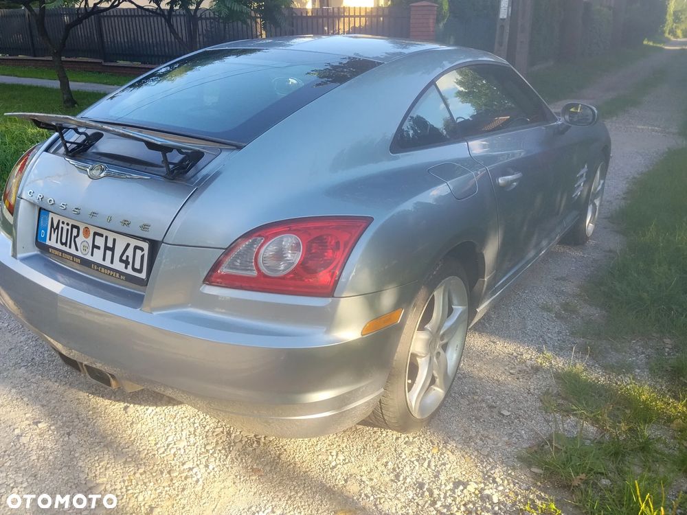 Chrysler Crossfire - 7