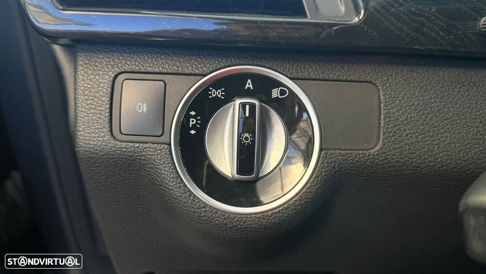 Mercedes-Benz E 250 CDi Avantgarde BE Auto. - 21