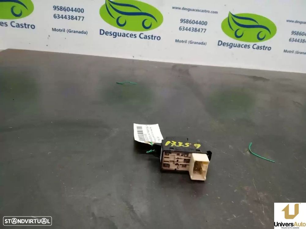 COMANDO ELEVADOR DE VIDRO TRASEIRO ESQUERDO HYUNDAI ELANTRA SEDAN 2005 - - 2