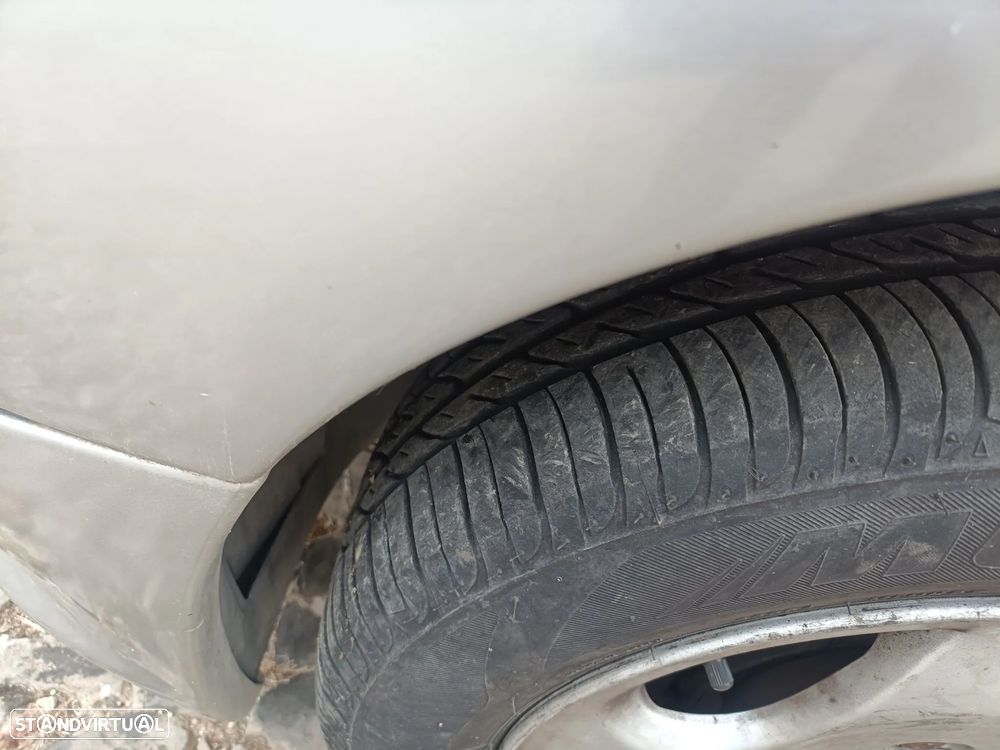 Peugeot 206 1.1 XT - 6