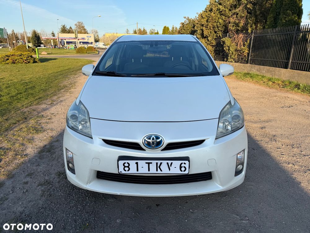 Toyota Prius 1.8 HSD Premium - 8