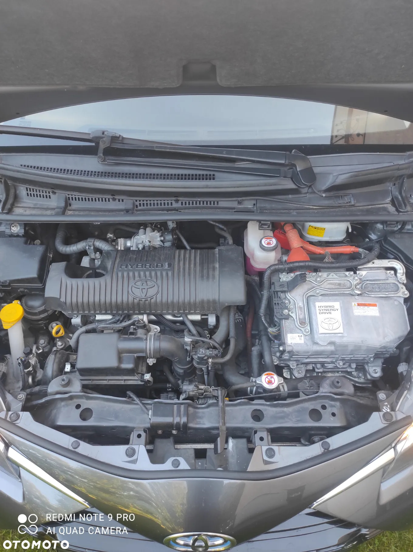 Toyota Yaris Hybrid 1.5 VVT-i - 13