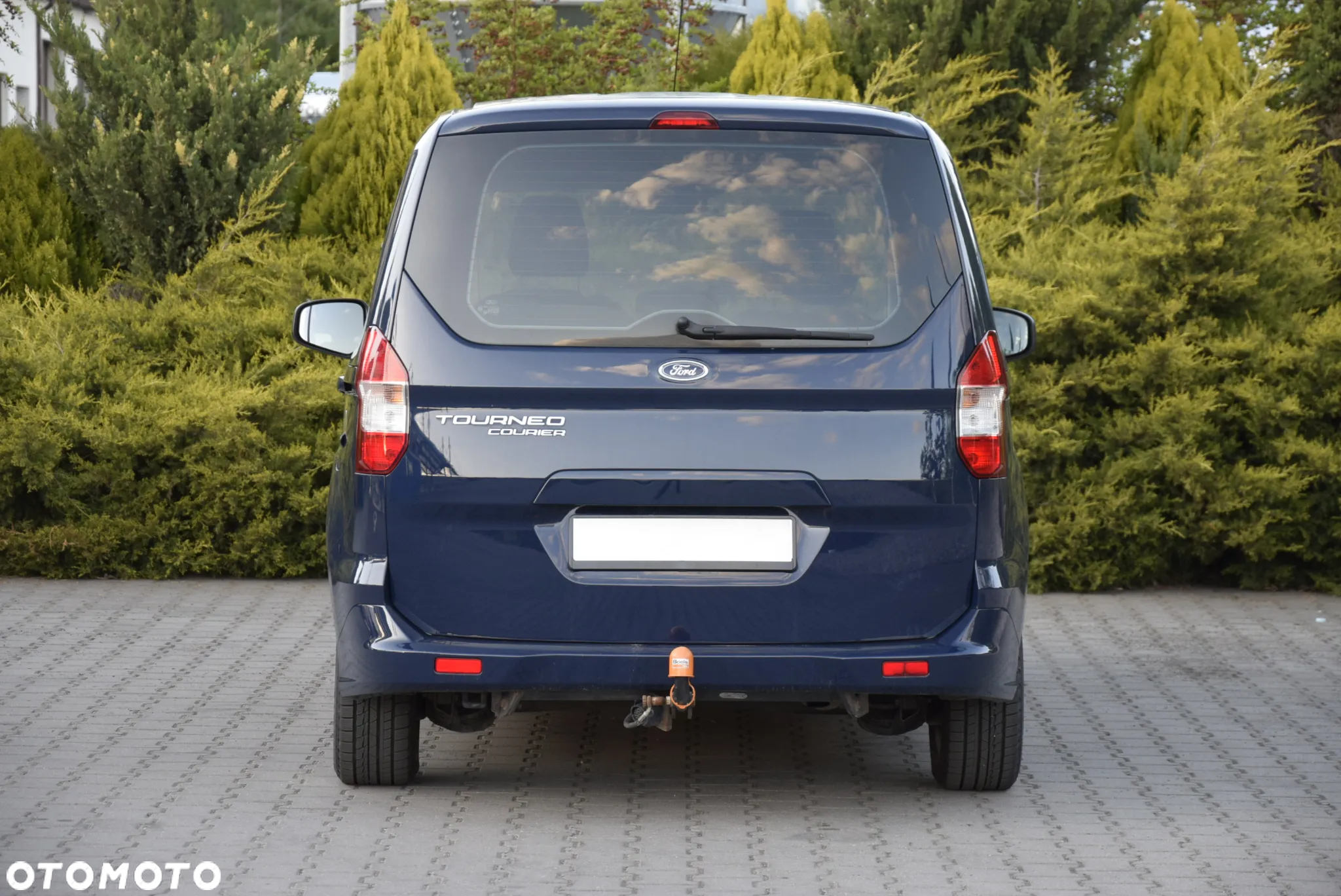 Ford Tourneo Courier 1.5 TDCi Trend - 12