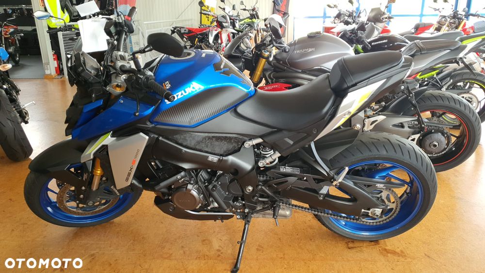 Suzuki GSX 1000 - 2