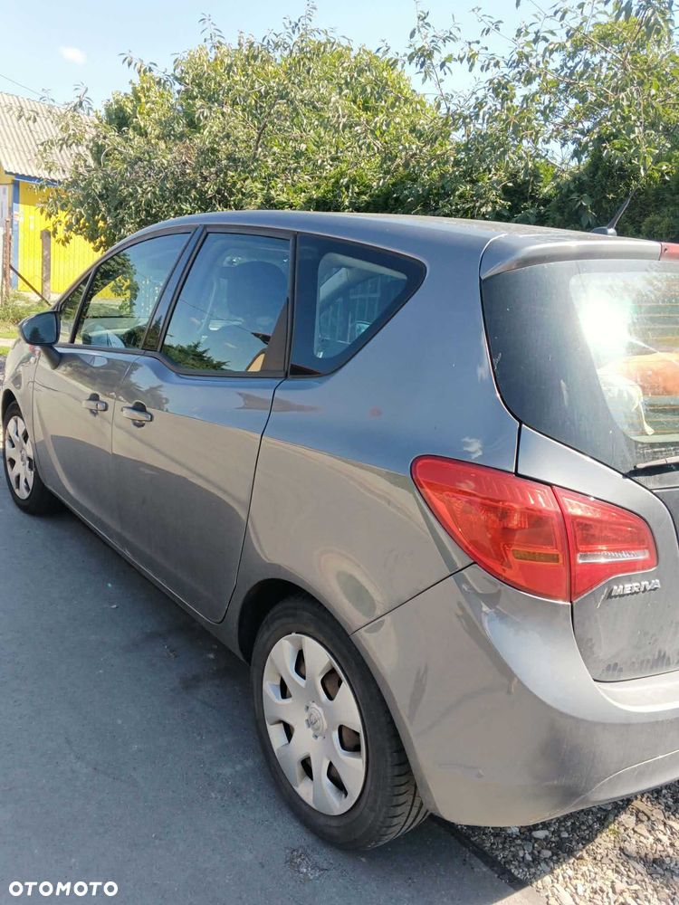 Opel Meriva - 2