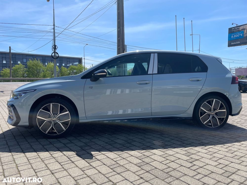 Volkswagen Golf 2.0 TDI DSG R-Line - 27
