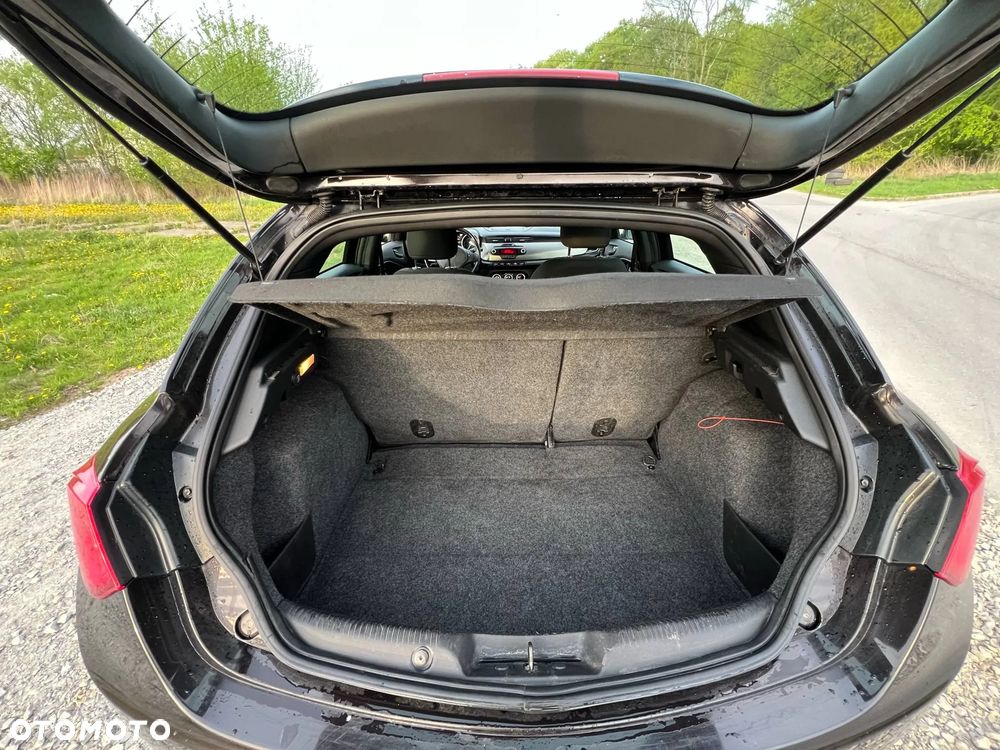 Alfa Romeo Giulietta 1.6 JTDM Veloce - 29