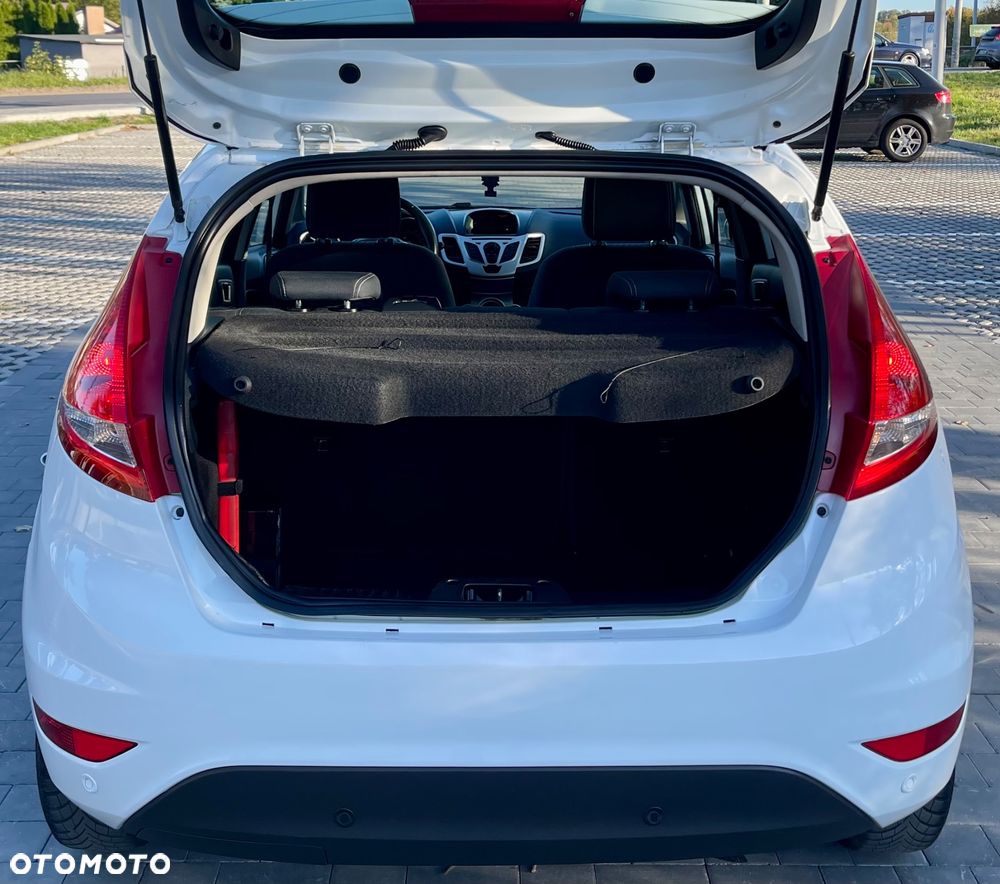 Ford Fiesta - 27