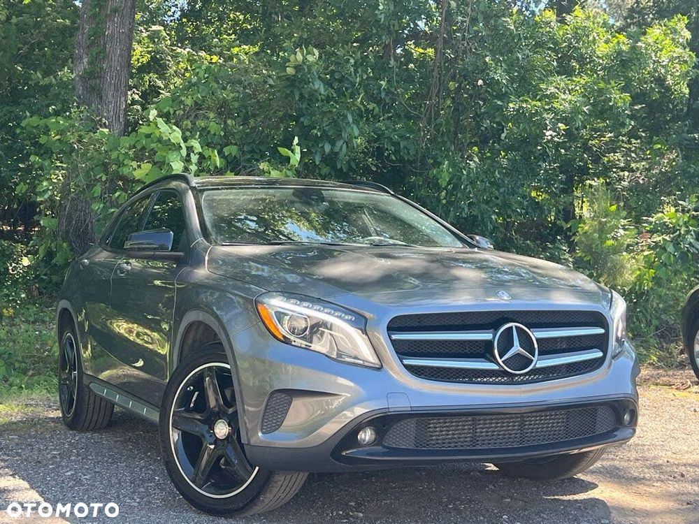 Mercedes-Benz GLA 250 7G-DCT UrbanStyle Edition - 2