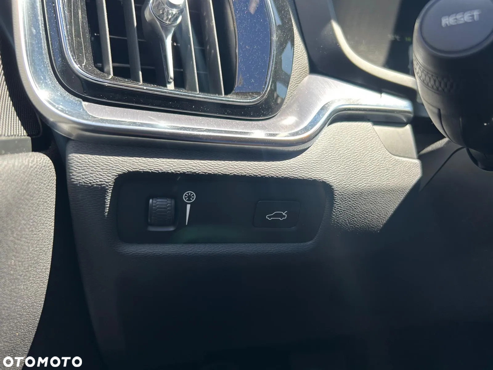 Volvo V60 B4 D Plus Bright - 37