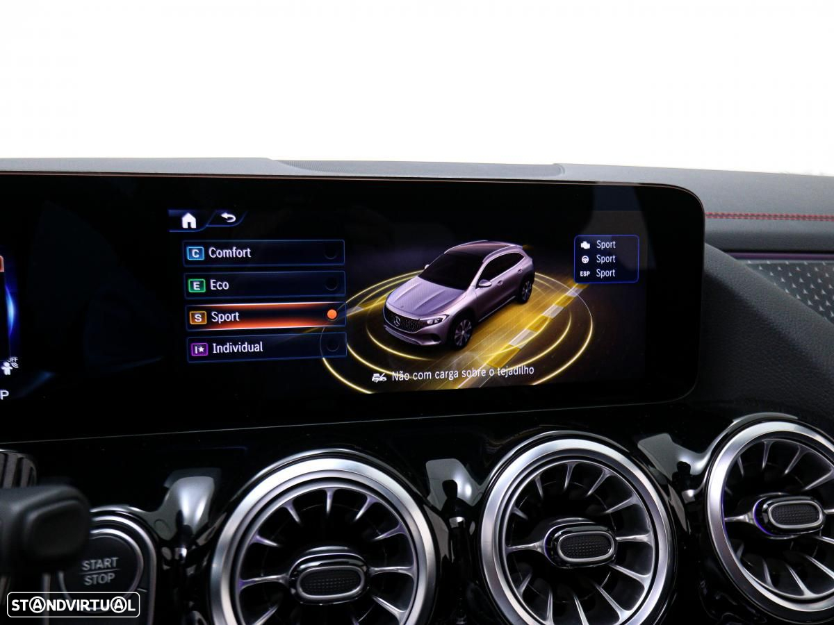 Mercedes-Benz EQA 300 4Matic AMG Line - 30