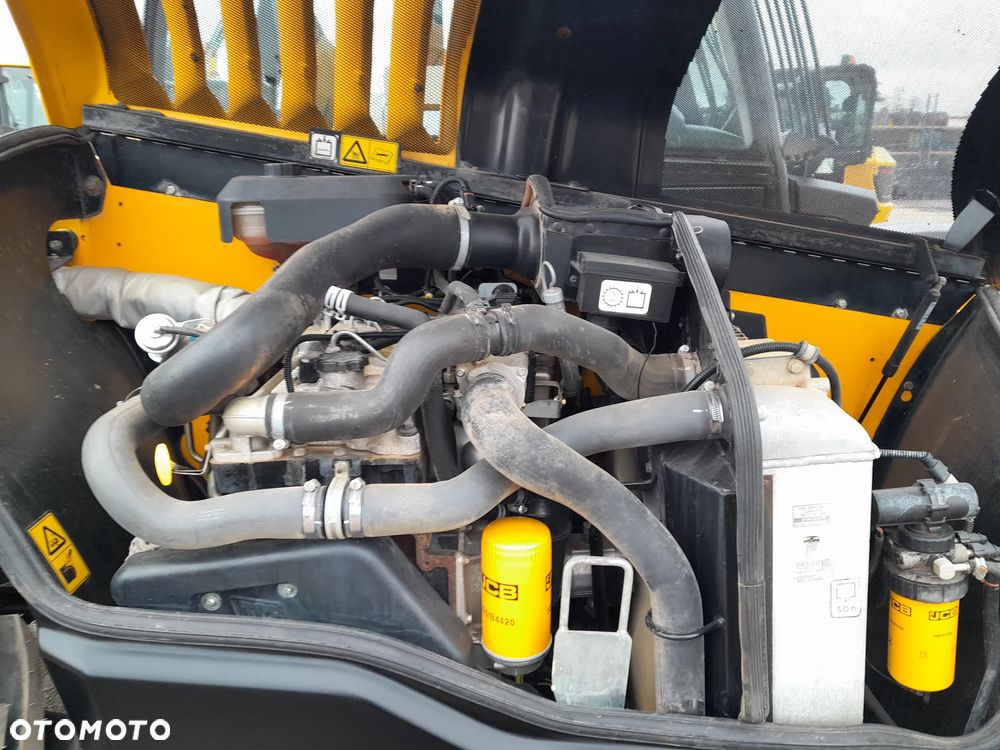 JCB 535-125 HI VIZ - 14