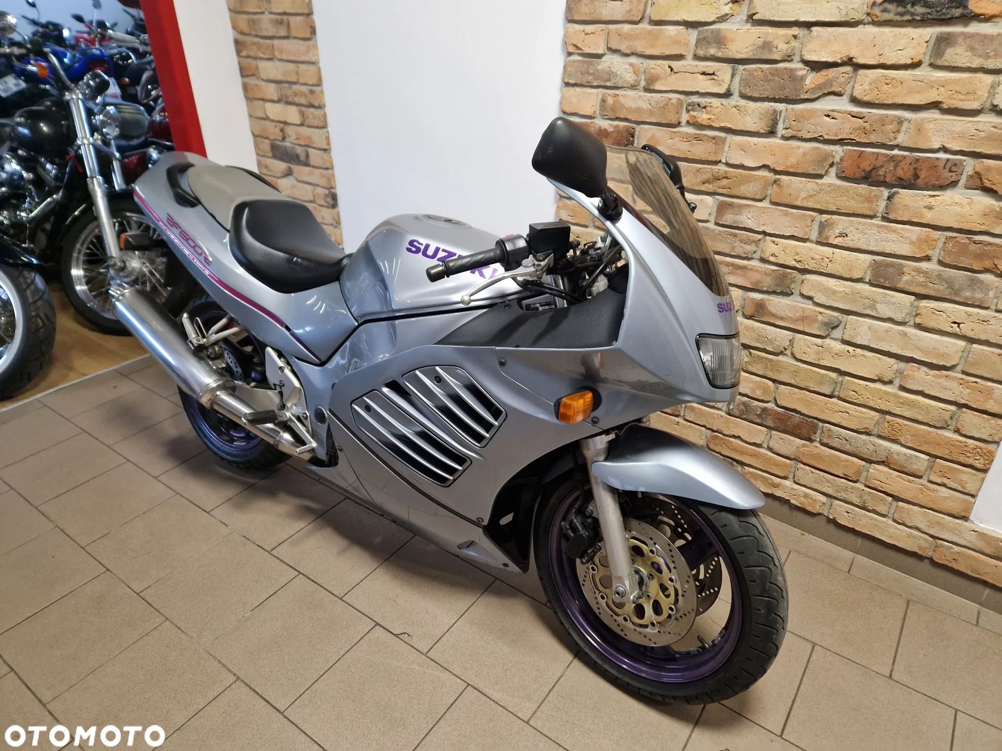 Suzuki RF - 1