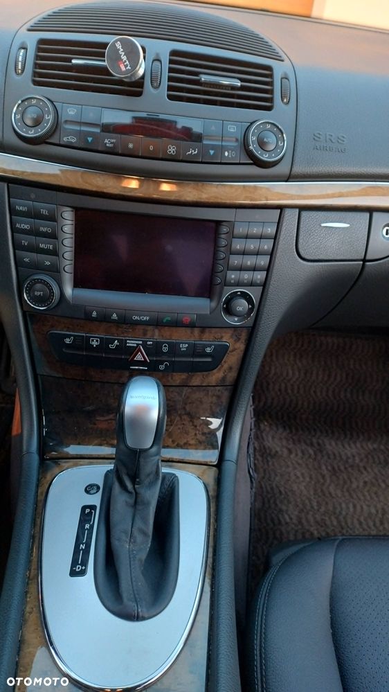 Mercedes-Benz Klasa E 320 Avantgarde - 18