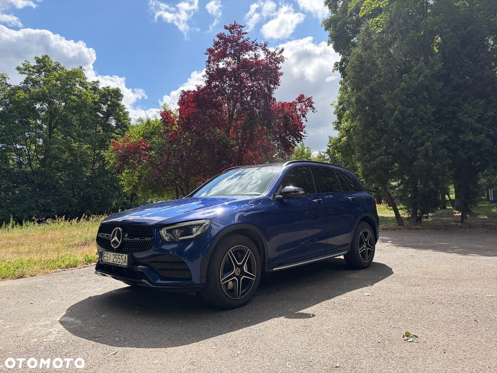 Mercedes-Benz GLC 300 4Matic 9G-TRONIC AMG Line Plus - 6