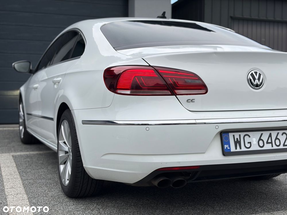 Volkswagen Passat - 10