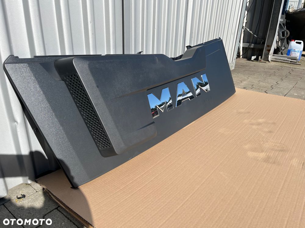 Grill MAN TGX TG3 nowy model atrapa gril budowlanka - 2