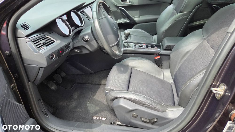 Peugeot 508 HDi FAP 140 Allure - 25