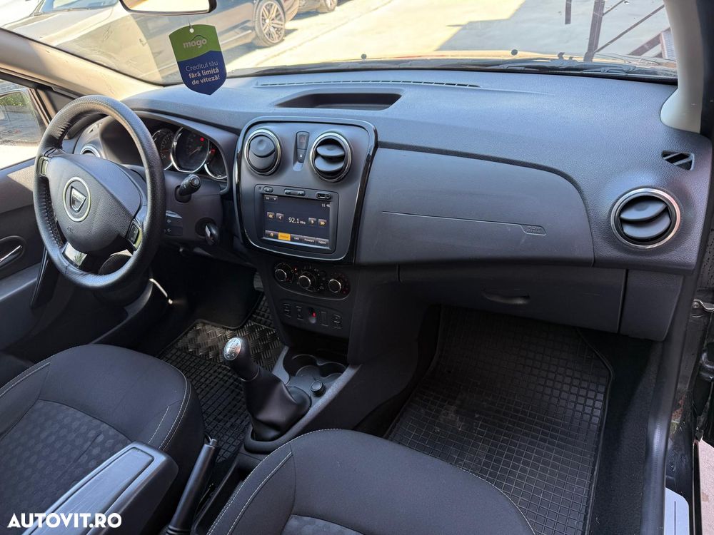Dacia Sandero - 6