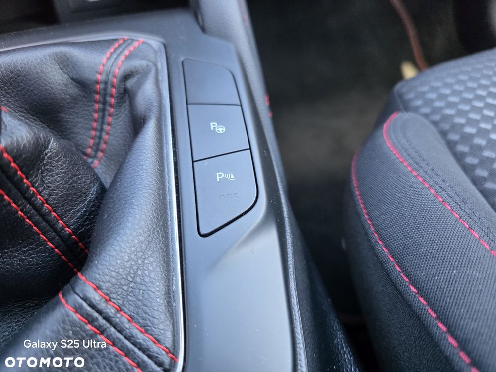 Ford Focus 1.5 EcoBoost ST-Line ASS - 26