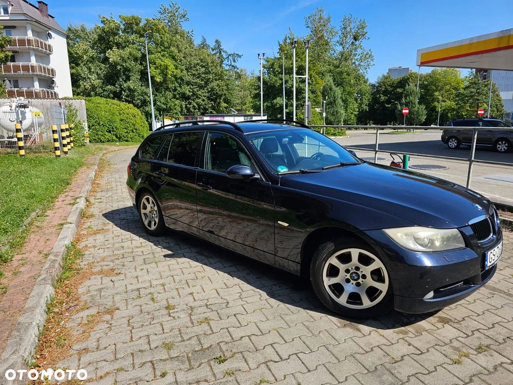 BMW Seria 3 318d - 9