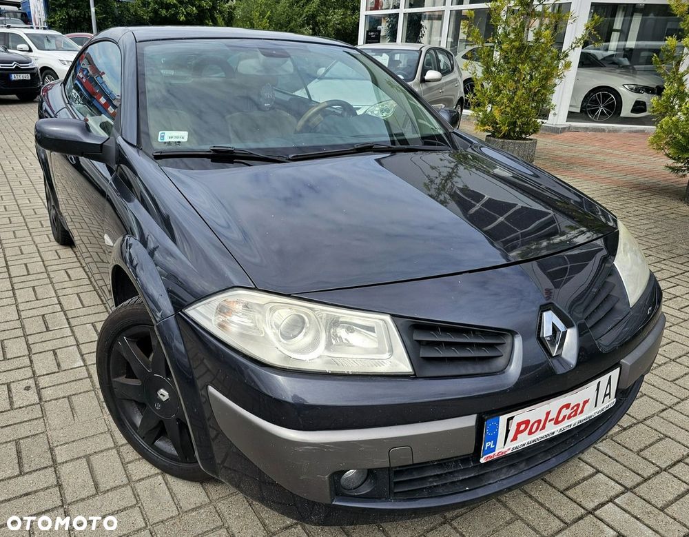 Renault Megane 1.6 Avantage - 11