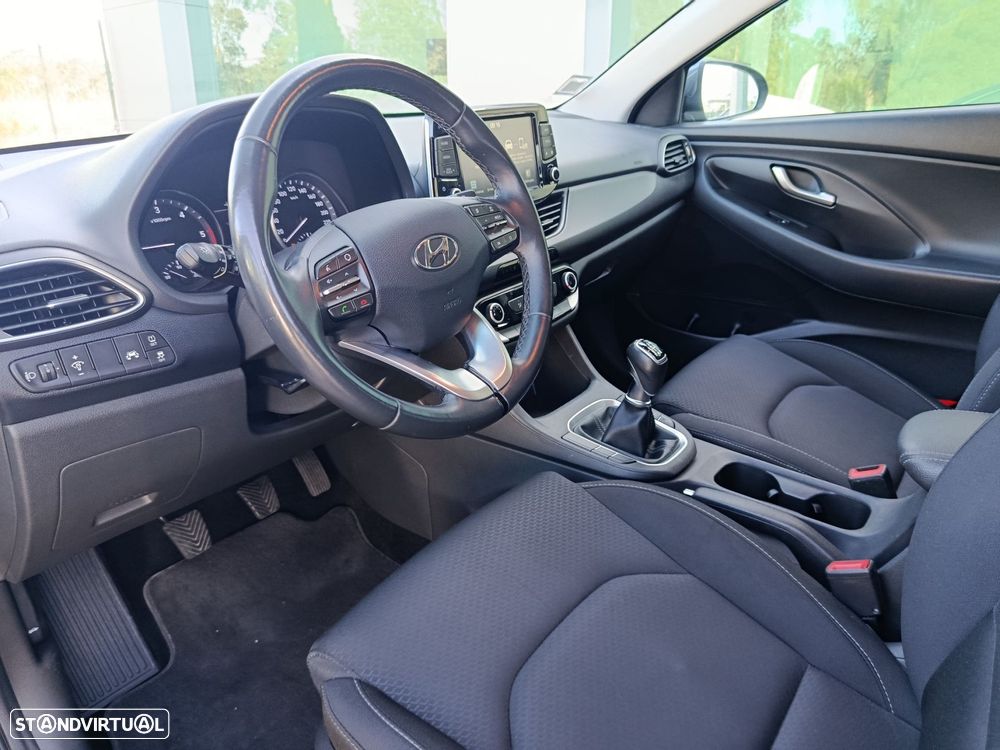 Hyundai i30 SW 1.6 CRDi Style - 14