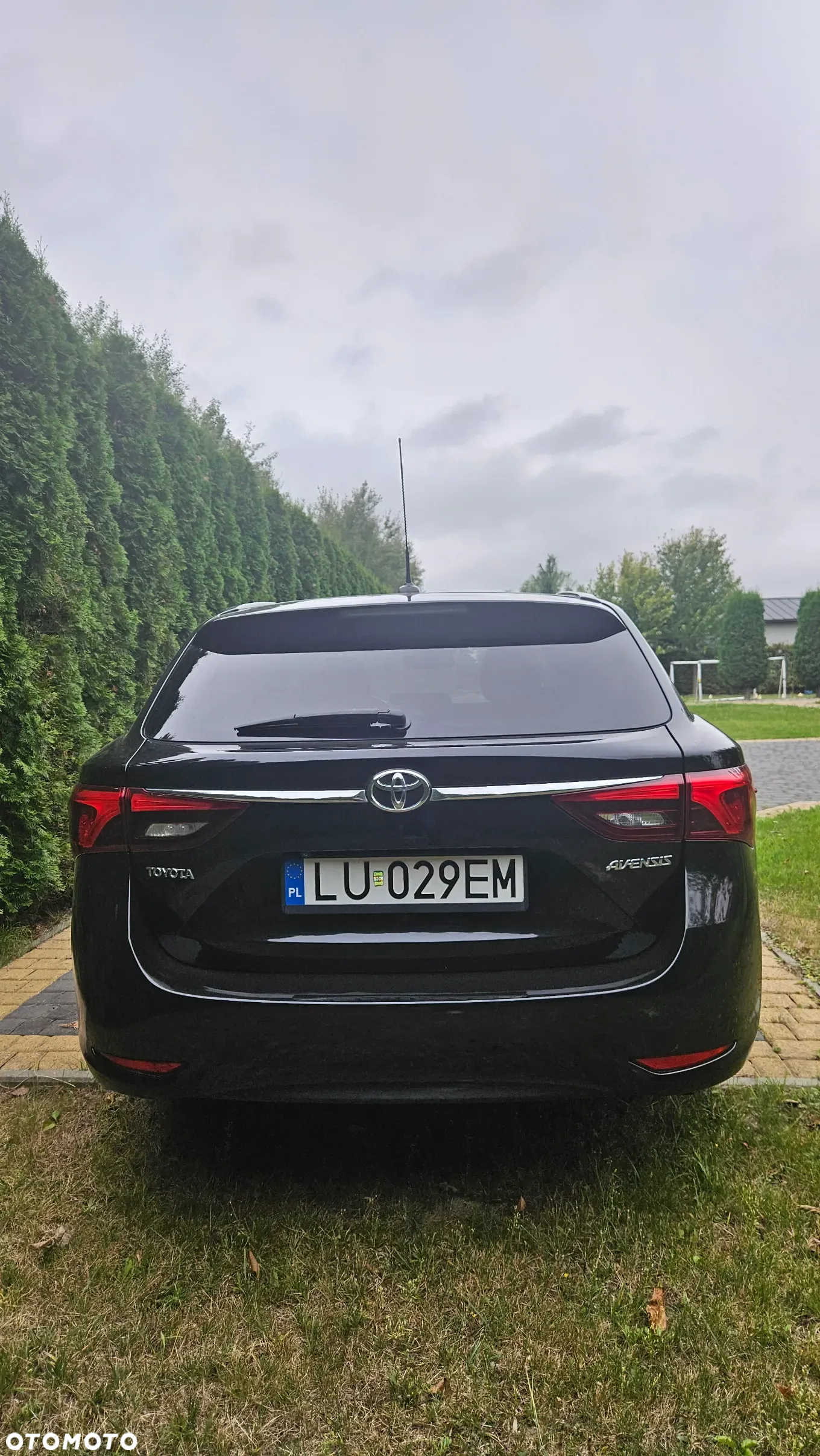 Toyota Avensis 2.0 D-4D Prestige - 12